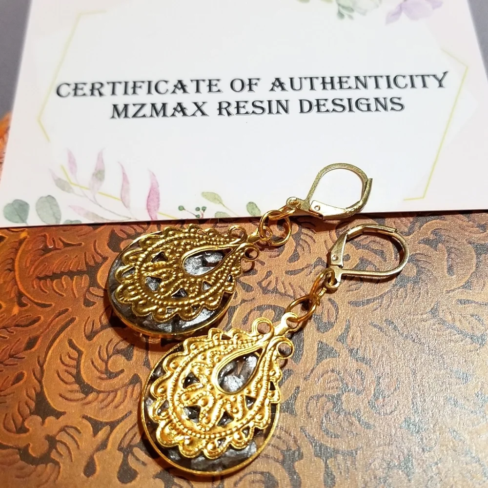 SILVER GOLD COMBO MzMax Resin Designs Dangle Earrings - Picture 5 of 8